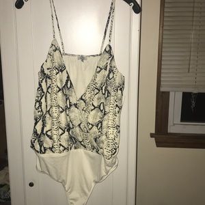 NWT Tobi bodysuit
